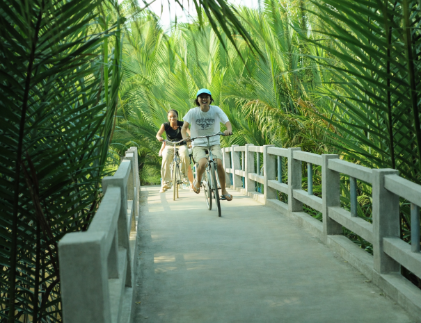 Community Service Project Building Bridge