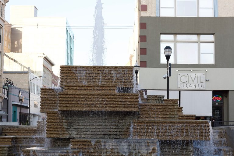 Fountain on Park Central Square, Springfield, Missouri